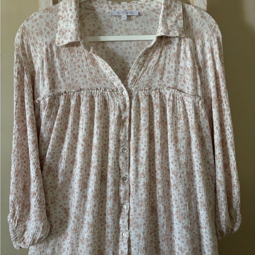 Button down dress with flower details